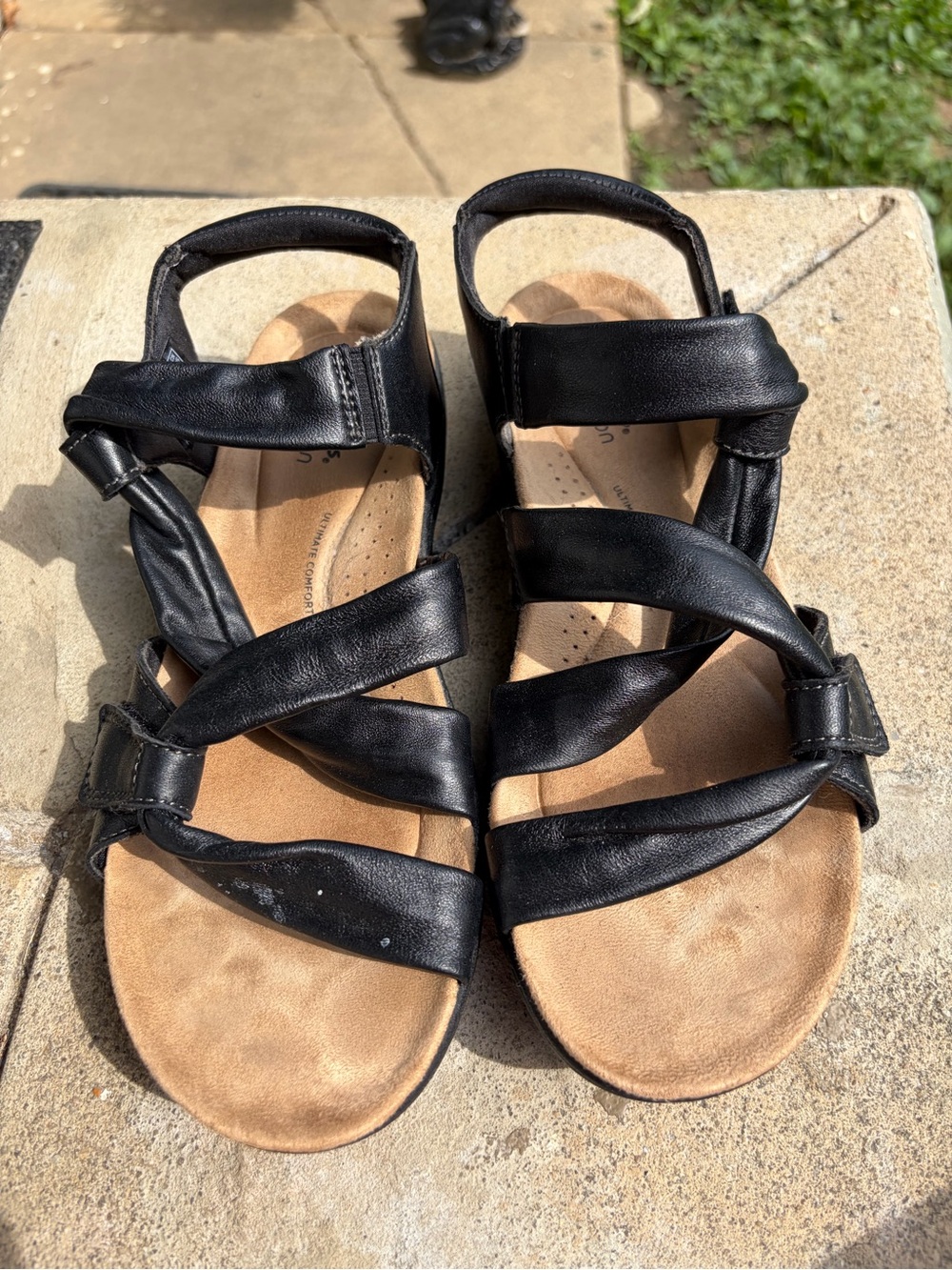 Clarks Black Strappy Leather Women's Sandals